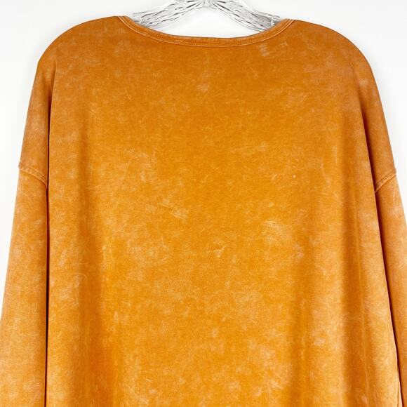 Fantastic Fawn Oversized Skull Star Sweatshirt Burnt Orange Womens Size Small - Picture 9 of 11